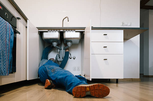 Professional Leak Detection technician working in Almelund, MN
